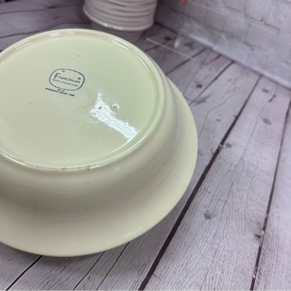vtg picnic by Franciscan Earthenware 9" round vegetable bowl retro floral EUC - Picture 6 of 6